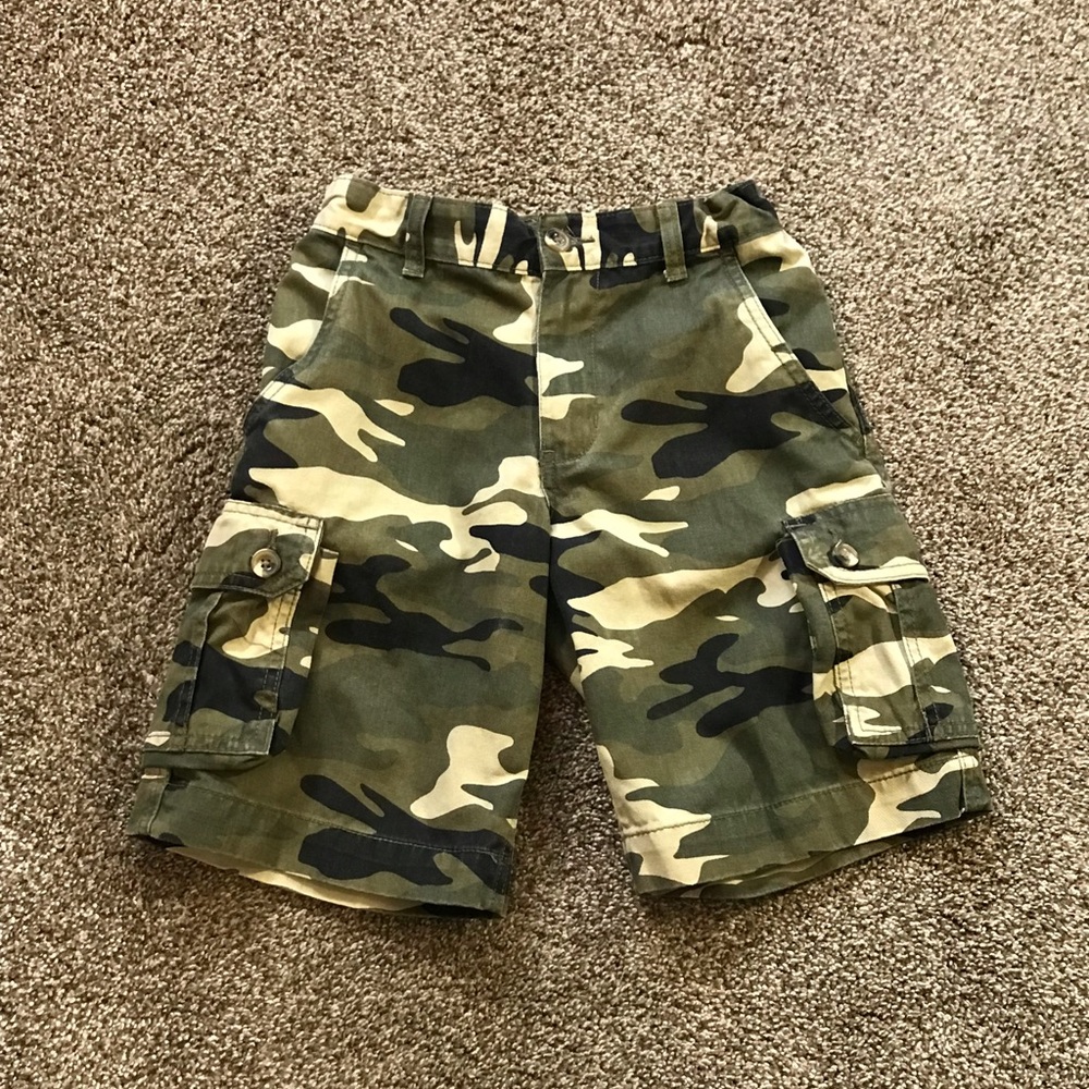 Faded Glory Camouflage Shorts Boys Side Pockets